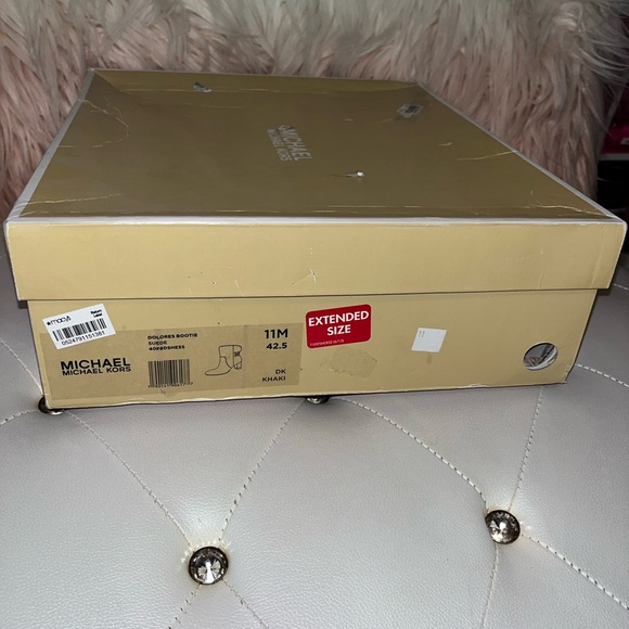 Michael Kors Dolores Suede Dark Khaki Ankle Boots Size 11M - Picture 2 of 14